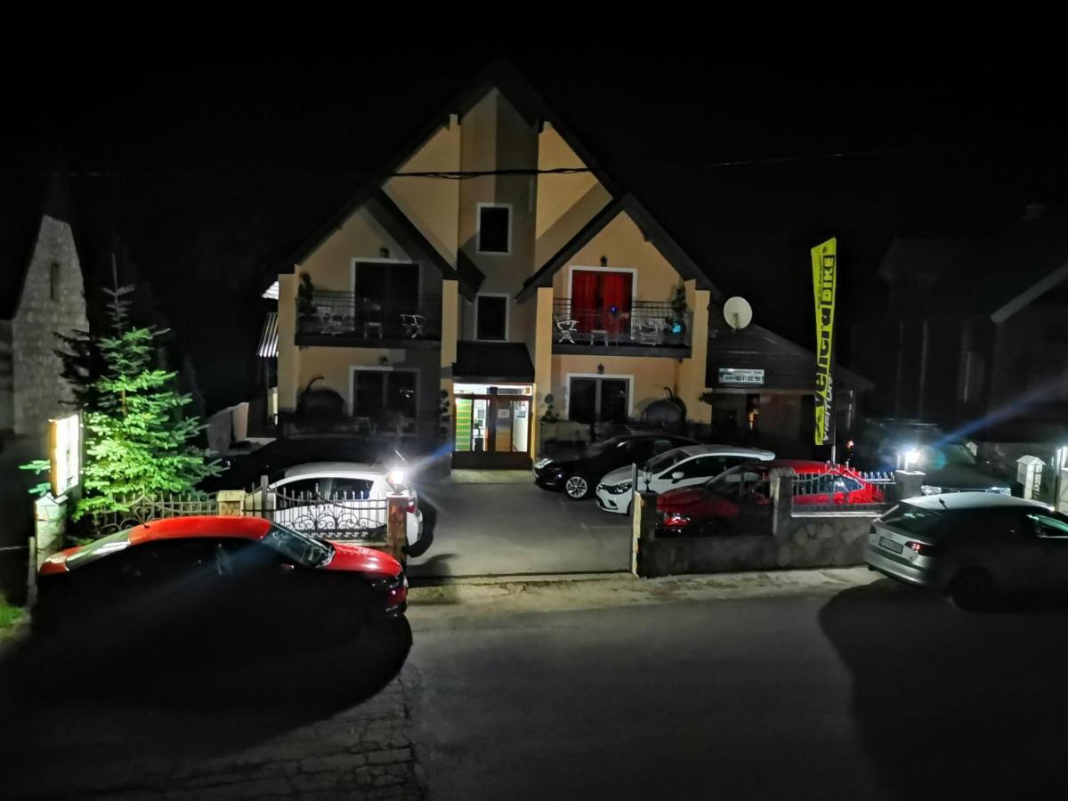 Gorska Vila Apartments Žabljak エクステリア 写真